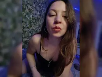 Lindapierse  live sex cam