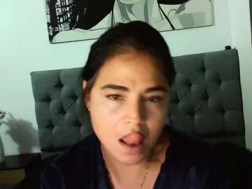AnieRouse  live sex cam