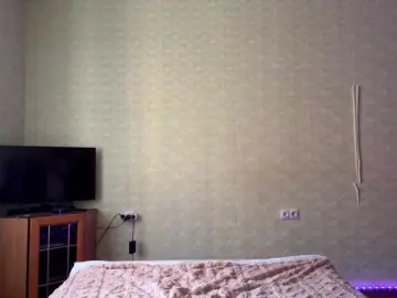 BernadinePasqua  live sex cam