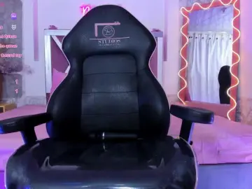 JENNA-TAY  live sex cam