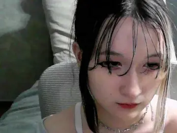 Lilfain-baby  live sex cam