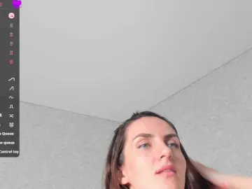 YanniYummy  live sex cam