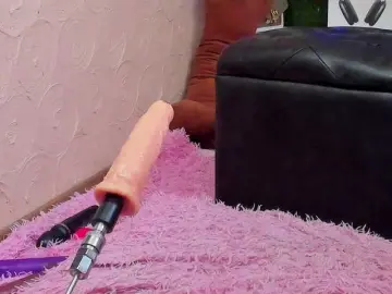 Amelialy  live sex cam