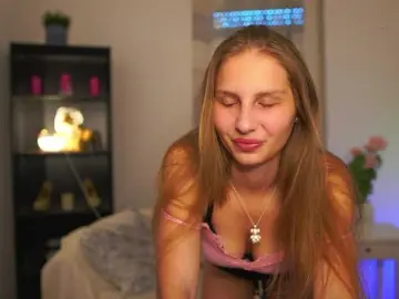 Emmiemurray  live sex cam