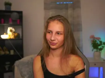 Emmiemurray  live sex cam
