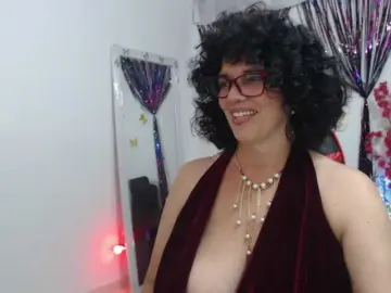 Sarasmith2  live sex cam
