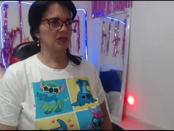 Sarasmith2  live sex cam