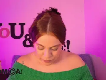 AbbySaphir  live sex cam