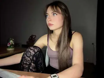 HoodKate  live sex cam