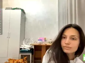 JacquelynClowes  live sex cam