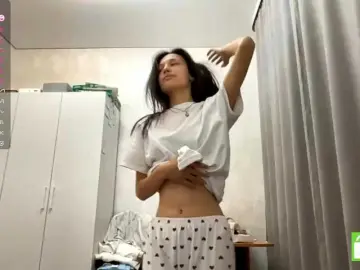 JacquelynClowes  live sex cam
