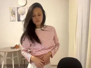 JacquelynClowes  live sex cam