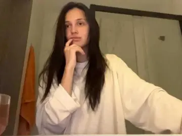 JacquelynClowes  live sex cam