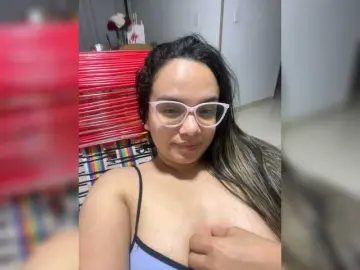 LitzyDouce1  live sex cam