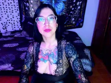 Alicerose34  live sex cam