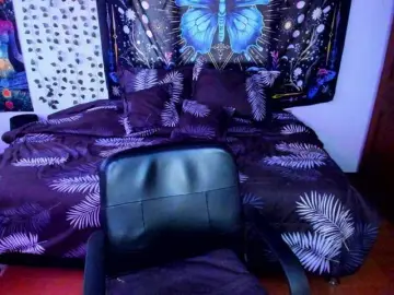 Alicerose34  live sex cam