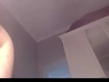 1DiamondAngel  live sex cam