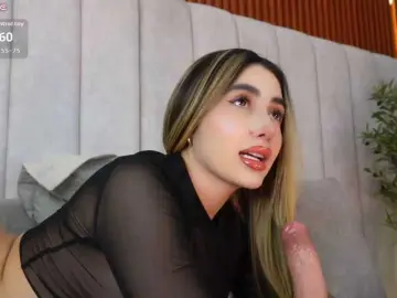 Annyy-Rosse  live sex cam