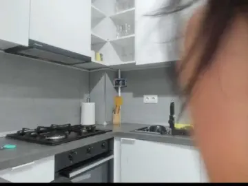 Emasweetxx  live sex cam