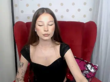 EmilyHoney  live sex cam