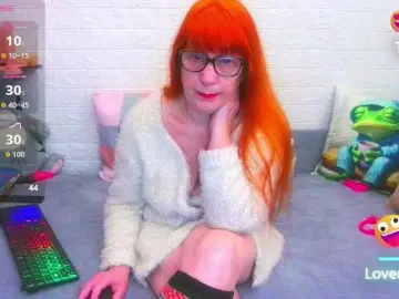 FoxyMature  live sex cam