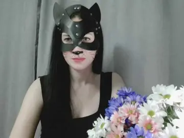 Lady-cat  live sex cam
