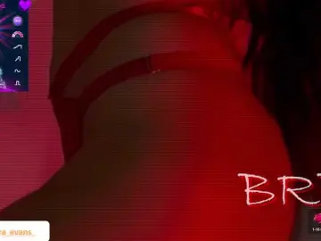 NahiaraEvans-  live sex cam