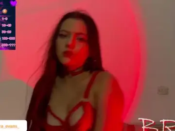 NahiaraEvans-  live sex cam