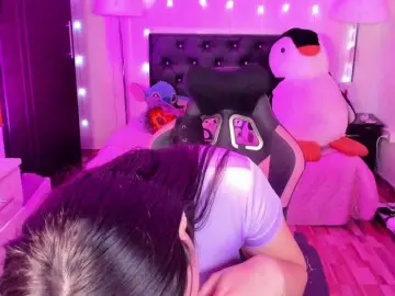 NahiaraEvans-  live sex cam