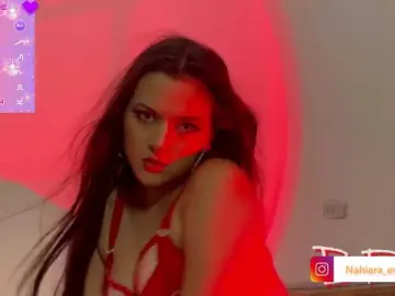 NahiaraEvans-  live sex cam