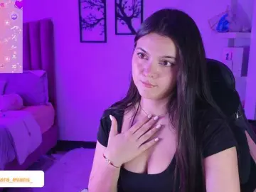 NahiaraEvans-  live sex cam