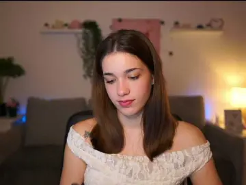 Kissiecat  live sex cam