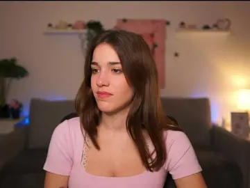 Kissiecat  live sex cam