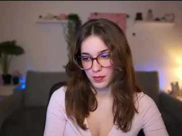 Kissiecat  live sex cam