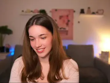 Kissiecat  live sex cam