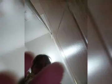 Okgugl552  live sex cam