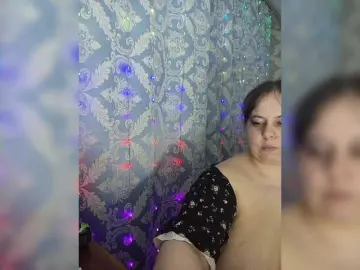 Okgugl552  live sex cam