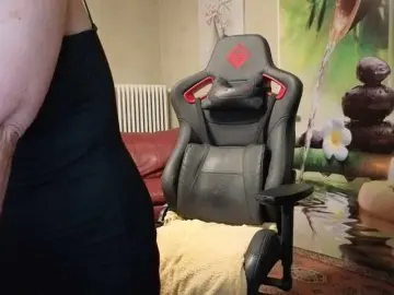AngelikaMore  live sex cam