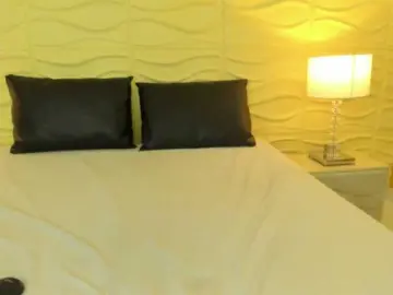 BiancaRoyalle  live sex cam