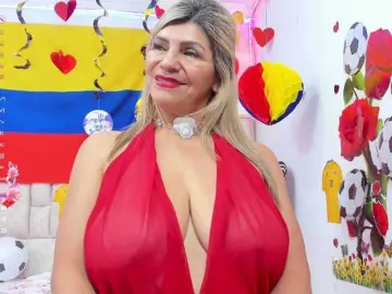 Celeste-Linco  live sex cam
