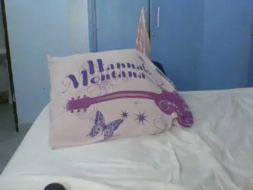 Citygirl77  live sex cam