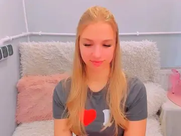 EvetteBeauty  live sex cam