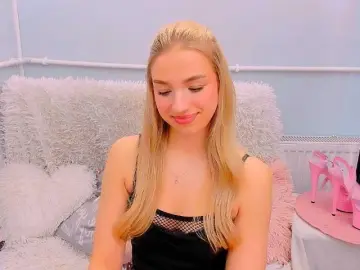 EvetteBeauty  live sex cam