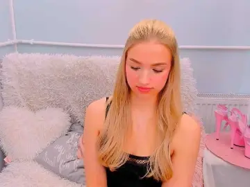 EvetteBeauty  live sex cam