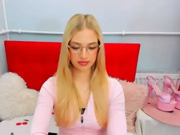 EvetteBeauty  live sex cam
