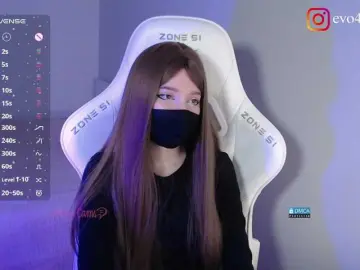Evo4kaStorm  live sex cam