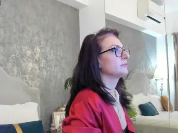LisaCroft  live sex cam