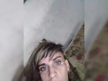 Mila-27  live sex cam