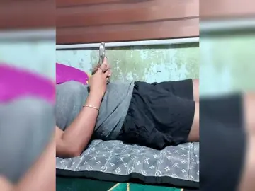 Rhainne  live sex cam