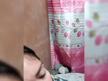 Rhainne  live sex cam